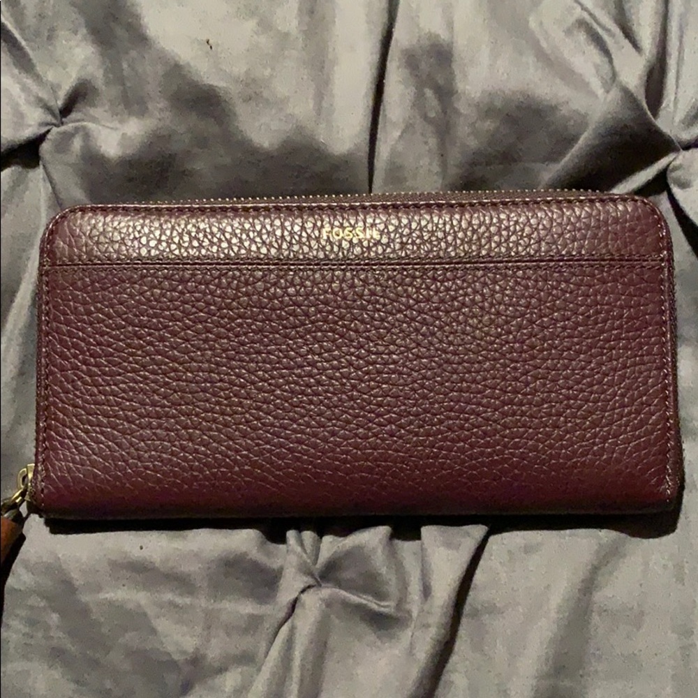 Fossil wallet